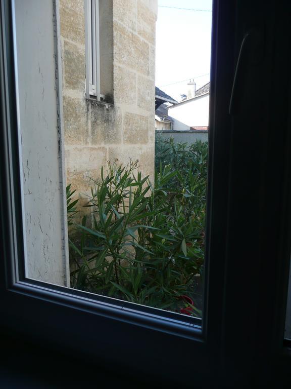 卡斯提永拉巴泰伊Maison De Vin公寓 外观 照片