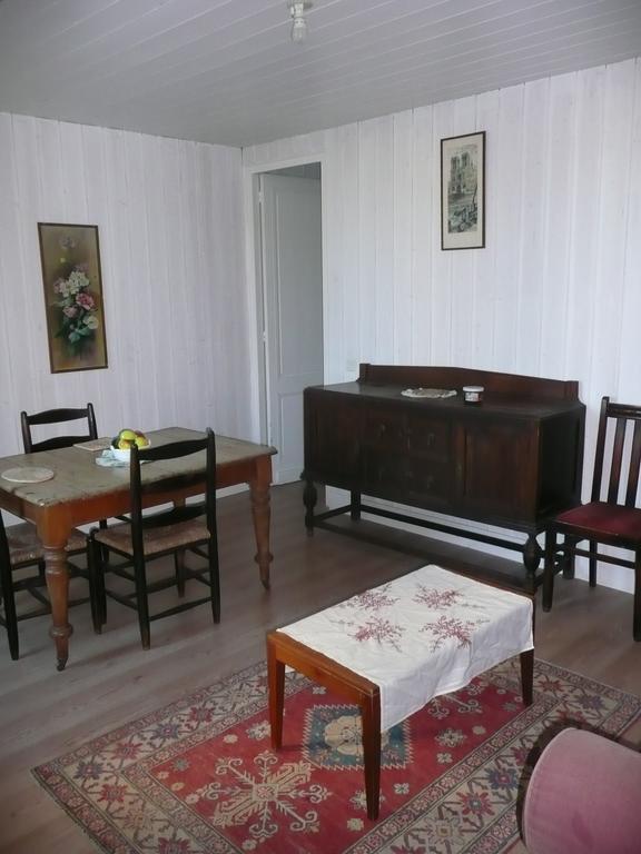 卡斯提永拉巴泰伊Maison De Vin公寓 外观 照片